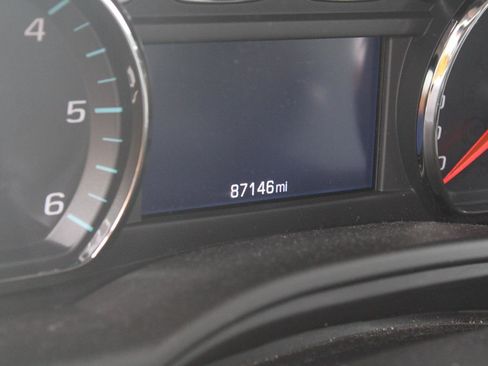 Used 2019 Chevrolet Tahoe LT image 10