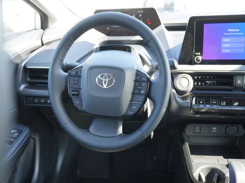 New 2026 Toyota Prius Plug-In Hybrid FWD image 16