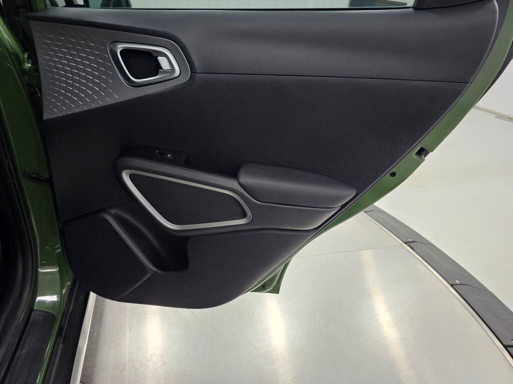 Used 2020 Kia Soul X-Line FWD image 27