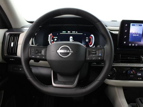 New 2026 Nissan Pathfinder SL FWD image 21