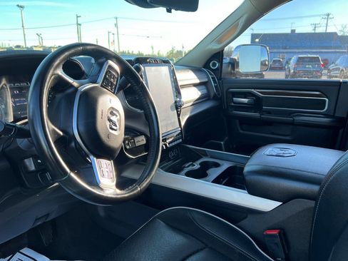 Used 2022 RAM 2500 Laramie image 10