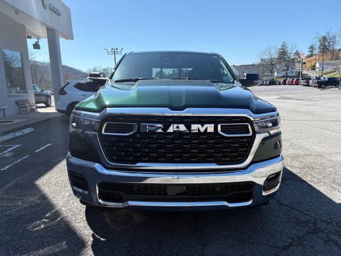 New 2026 RAM 1500 Big Horn AWD/4WD image 4
