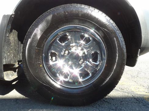 Used 2018 Nissan Frontier S image 8