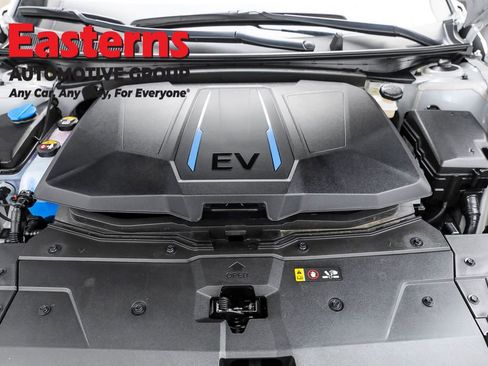 Used 2023 Hyundai Ioniq 5 SE image 7