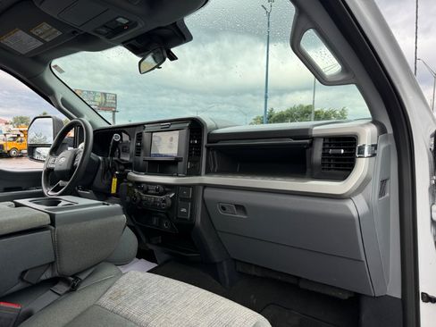 Used 2026 Ford F250 XLT AWD/4WD image 21
