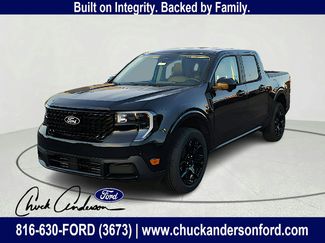 New 2025 Ford Maverick Lariat w/ Black Appearance Package video 1