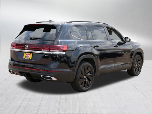 Used 2026 Volkswagen Atlas SE AWD/4WD image 7