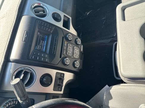 Used 2013 Ford F150 XLT w/ Luxury Equipment Group image 24