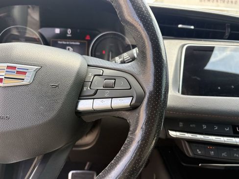 Used 2021 Cadillac XT4 Sport FWD image 17
