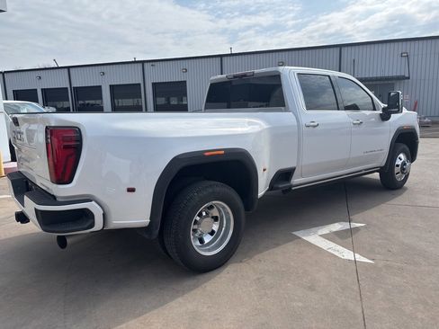 Used 2025 GMC Sierra 3500 Denali w/ Denali Reserve Package image 5