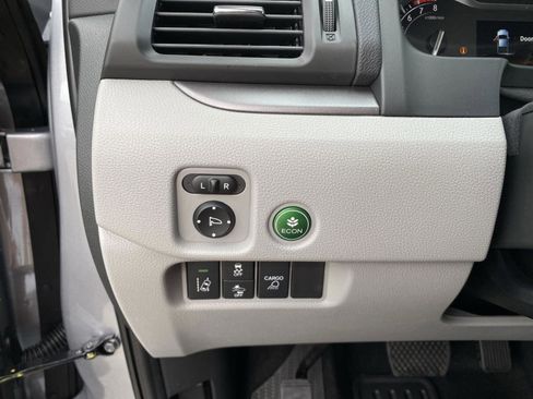 Certified 2020 Honda Ridgeline RTL image 30