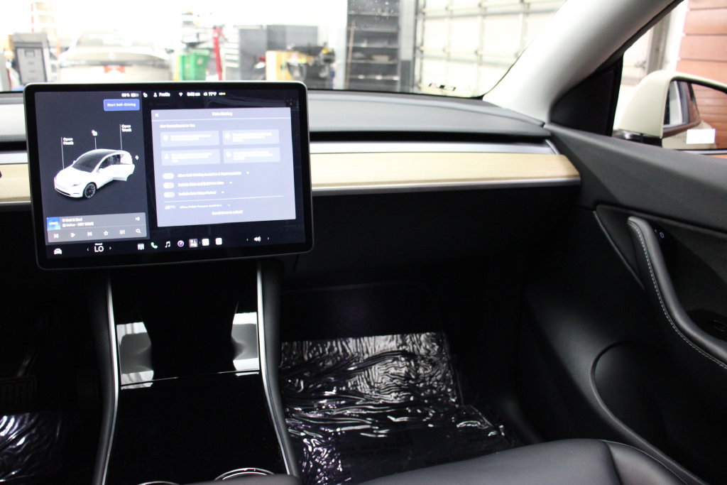 Used 2020 Tesla Model Y Long Range AWD/4WD image 11