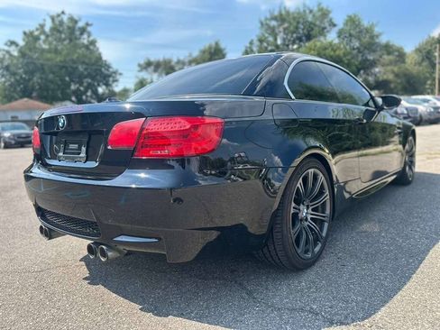Used 2011 BMW M3 Convertible RWD image 5