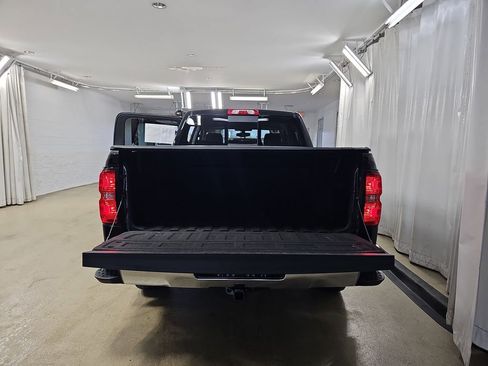 Used 2018 Chevrolet Silverado 1500 LT w/ All Star Edition image 15