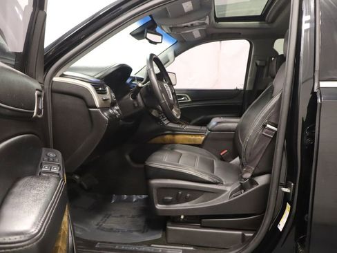 Used 2016 GMC Yukon Denali w/ Enhanced Security Package image 11