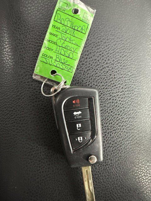 Used 2018 Toyota Camry LE FWD image 30