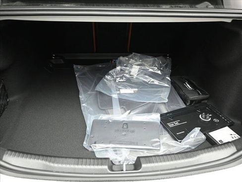 Used 2026 Mercedes-Benz C 300 4MATIC Sedan image 21