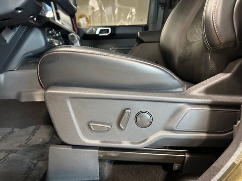 Used 2024 Ford Bronco Raptor w/ Interior Carbon Fiber Pack 6 AWD/4WD image 13