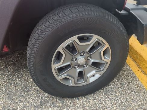 Used 2017 Jeep Wrangler Unlimited Sport w/ Quick Order Package 24S image 14