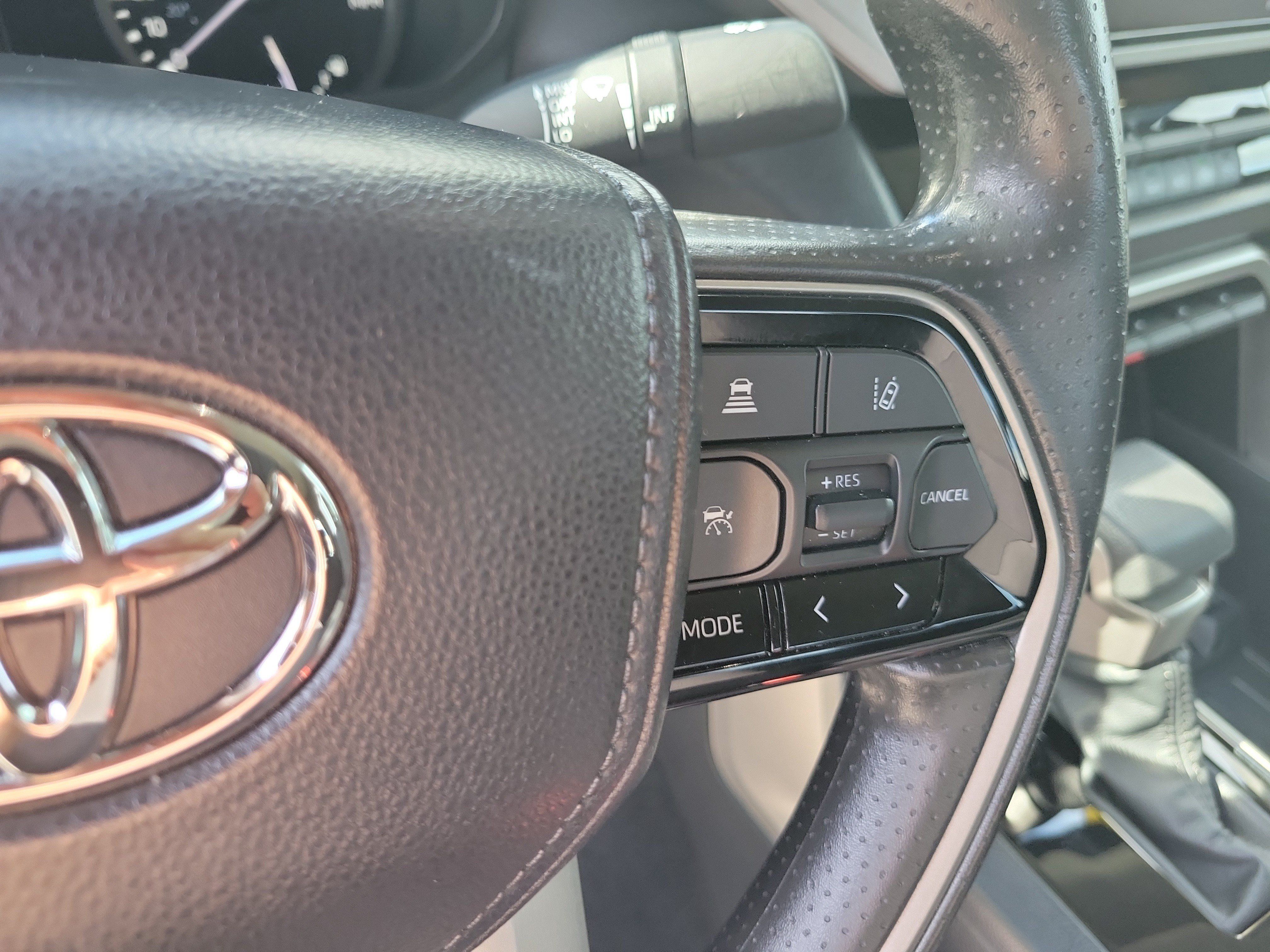 Used 2024 Toyota Tundra SR5 w/ SR5 Convenience Package AWD/4WD image 26