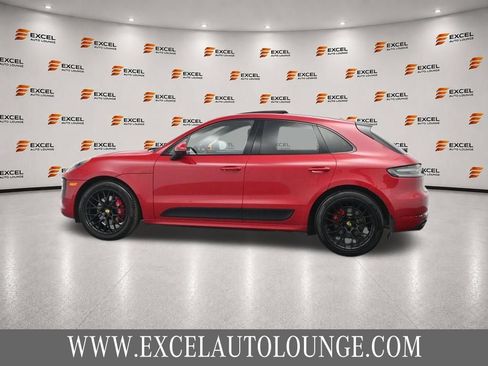 Used 2021 Porsche Macan GTS w/ Premium Package Plus (PF9) AWD/4WD image 2