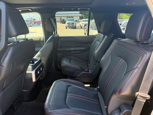 Used 2023 Ford Expedition Limited AWD/4WD image 27