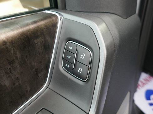 New 2026 Ford F250 Lariat image 22