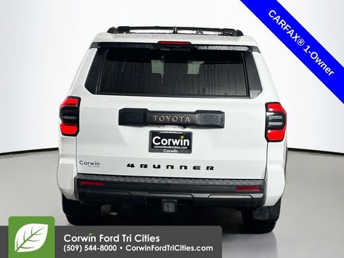 Used 2025 Toyota 4Runner SR5 image 13