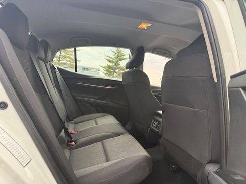 Used 2025 Toyota Camry LE image 10