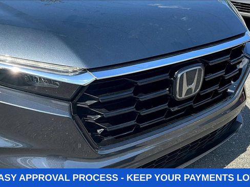 Used 2025 Honda CR-V EX image 40