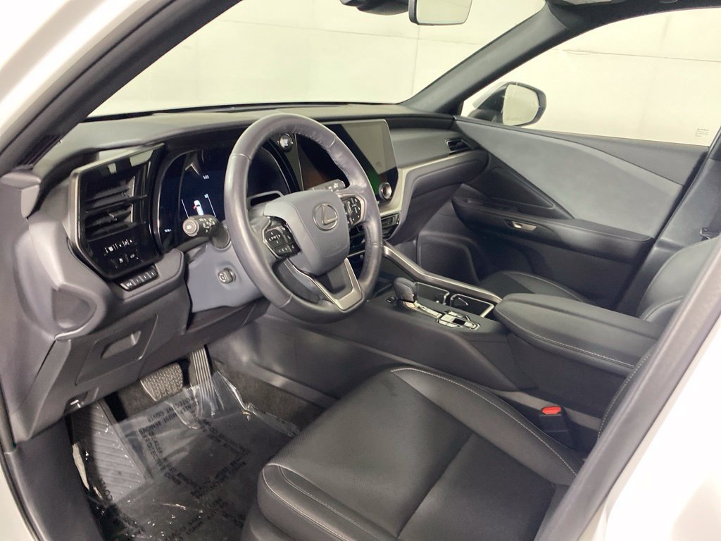 Used 2026 Lexus TX 350 AWD w/ Technology Package image 13