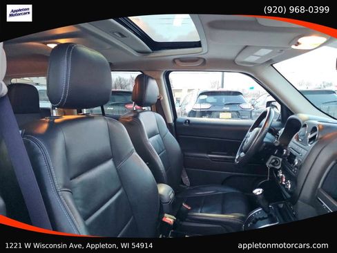 Used 2017 Jeep Patriot High Altitude image 26
