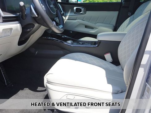 Used 2025 Kia Sorento SX Prestige AWD/4WD image 9