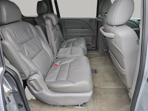 Used 2010 Honda Odyssey EX-L image 15