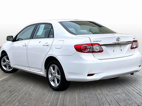 Used 2013 Toyota Corolla LE w/ Premium Pkg image 6