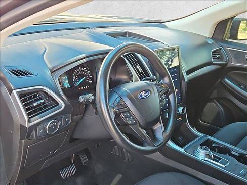 Used 2022 Ford Edge SE AWD/4WD image 10