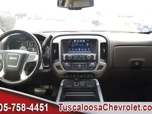 Used 2018 GMC Sierra 1500 SLT w/ Suspension Package, Off-Road image 3