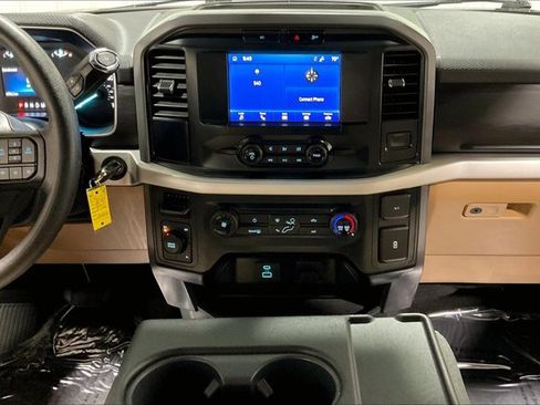Used 2023 Ford F150 XLT image 6