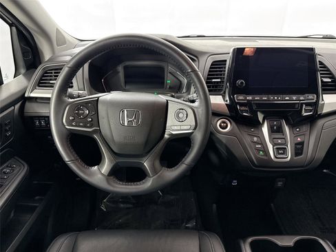 Used 2024 Honda Odyssey EX-L image 31