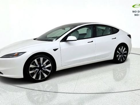 Used 2024 Tesla Model 3 Long Range RWD image 4