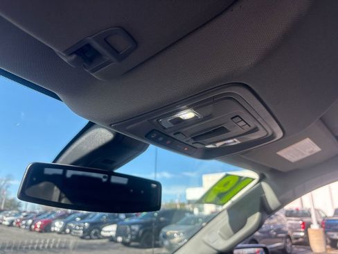 Used 2019 GMC Sierra 1500 SLT w/ SLT Premium Plus Package image 28