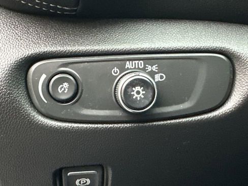 Used 2024 Chevrolet Blazer LT image 24