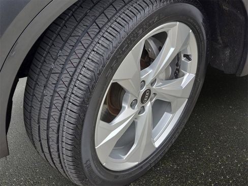 Used 2023 Audi Q5 2.0T Premium Plus w/ Premium Plus Package image 37