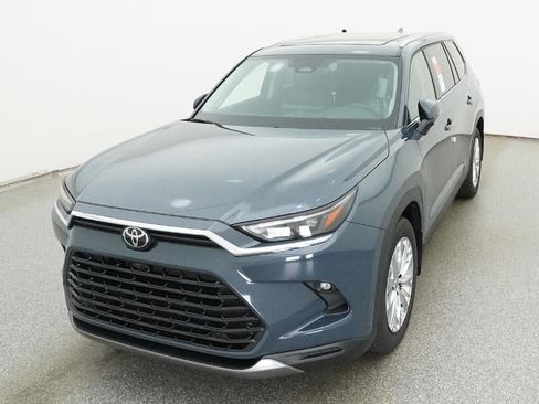 New 2026 Toyota Grand Highlander AWD image 16