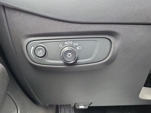 Certified 2023 Chevrolet Equinox RS image 10