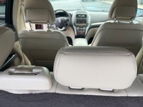 Used 2018 Lincoln MKC Premiere image 13