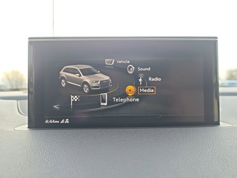 Used 2018 Audi Q7 3.0T Premium Plus w/ Premium Plus Package image 20