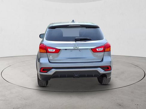 Used 2018 Mitsubishi Outlander Sport ES AWD/4WD image 6