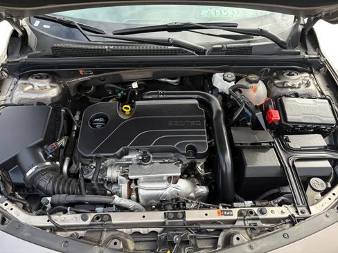 Used 2024 Chevrolet Malibu LT image 20