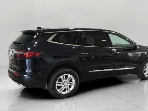 Used 2020 Buick Enclave Essence w/ Sound and Sites Package AWD/4WD image 22